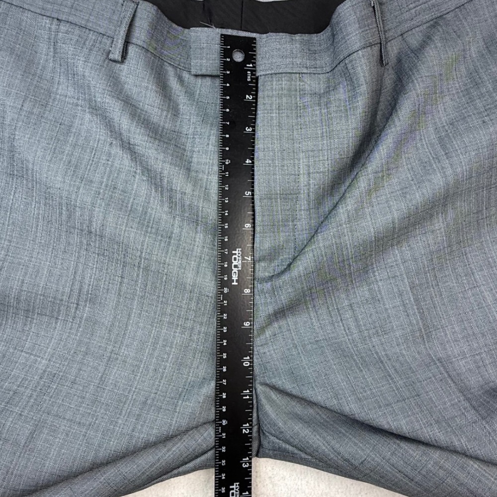 Tazio Italy Mens Ultra Slim Fit 2 Piece Suit Gray Sharkskin 50R 44W NWT sleek - Picture 3 of 16